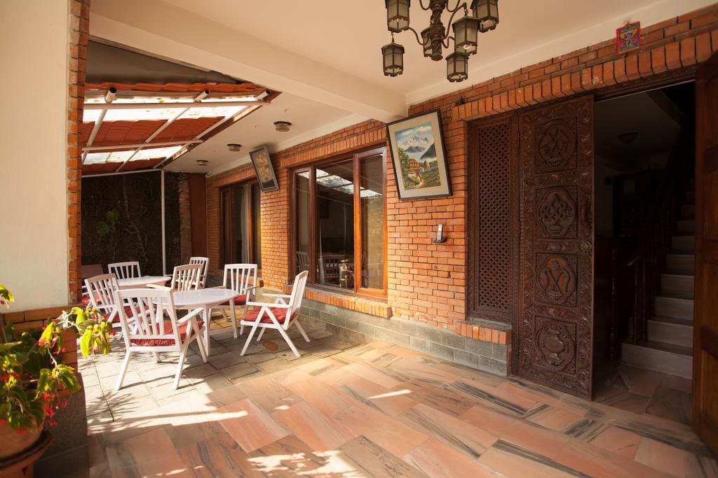 Maya Guest House Thimi Buitenkant foto