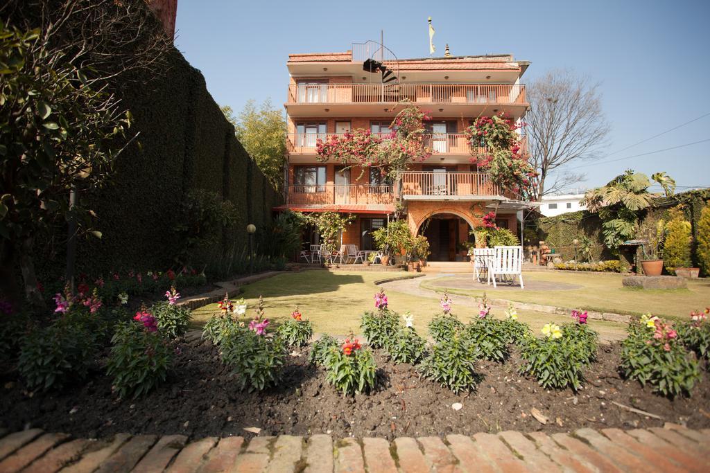 Maya Guest House Thimi Buitenkant foto