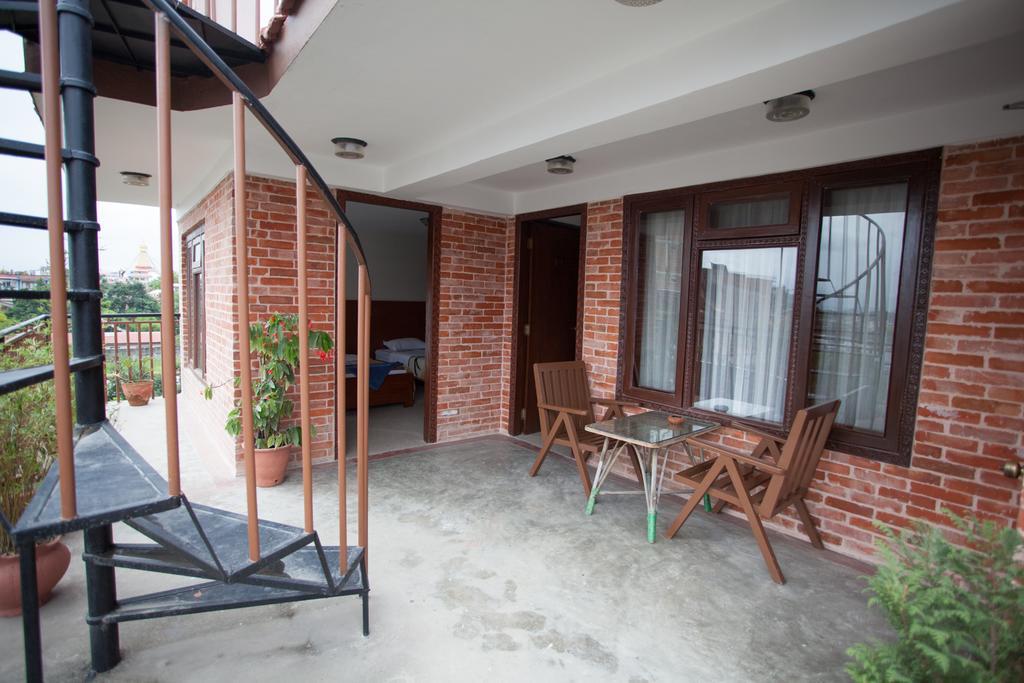 Maya Guest House Thimi Buitenkant foto